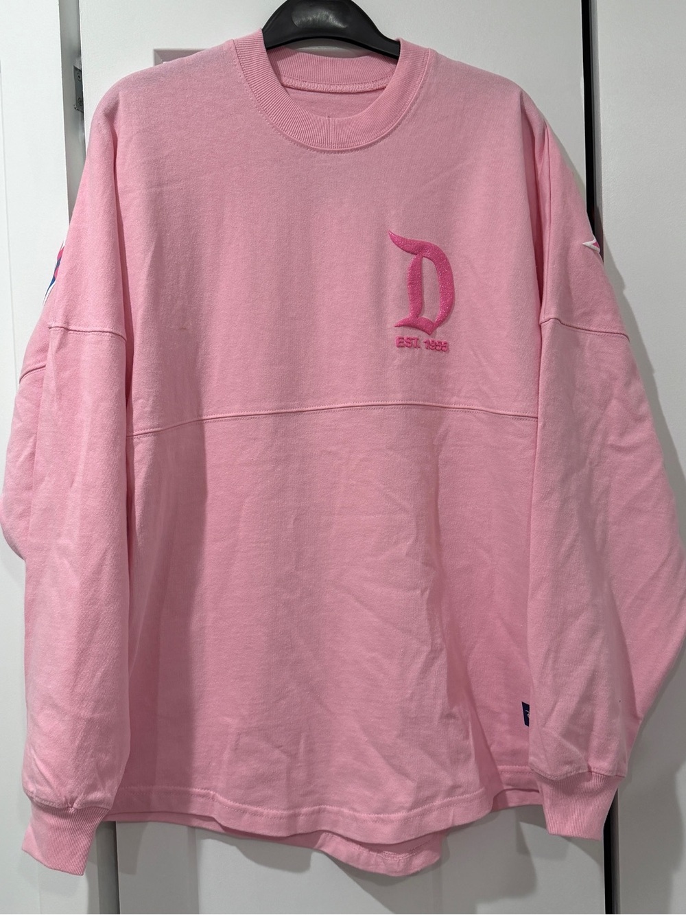 🏷️ New Disney Disneyland pink princess spirit jersey size XS - Picture 2 of 6